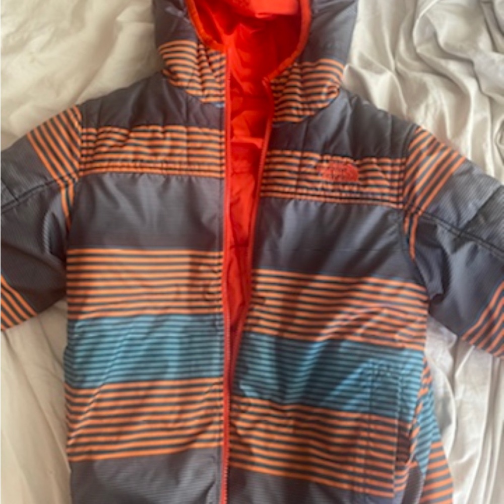 The north face reversible kids 10/12 jacket